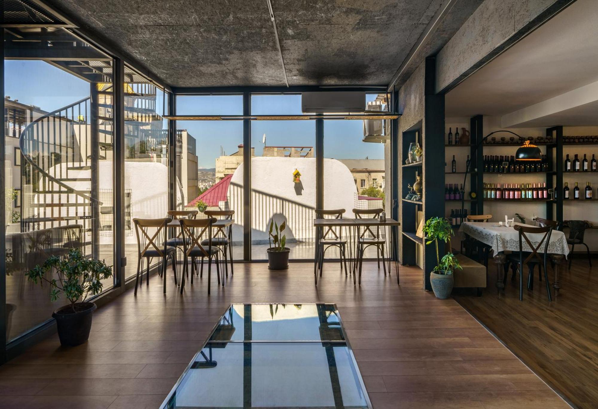 טביליסי Hotel Tato & Coworking Space מראה חיצוני תמונה
