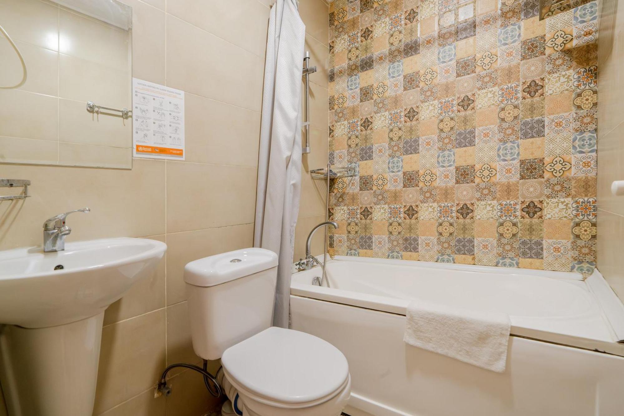 טביליסי Hotel Tato & Coworking Space מראה חיצוני תמונה