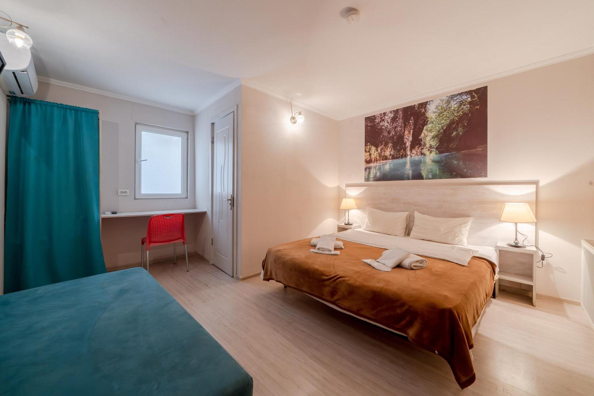 טביליסי Hotel Tato & Coworking Space מראה חיצוני תמונה